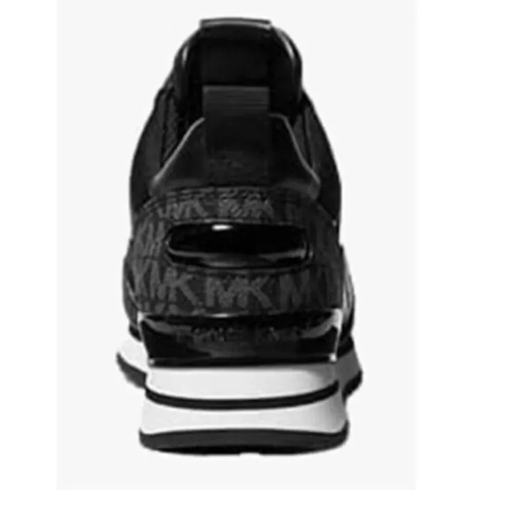 Michael Kors Shoes Designed Signature Print Canvas‎ Trainer Sneaker Size 7